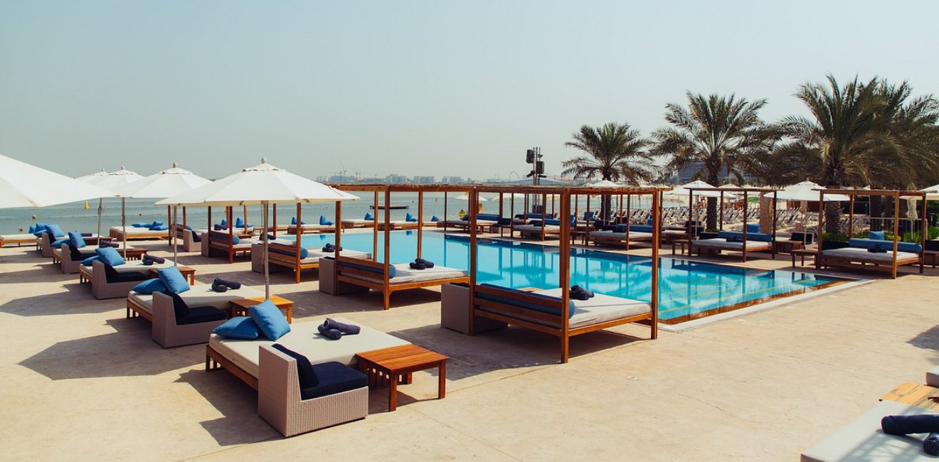 hotel-img